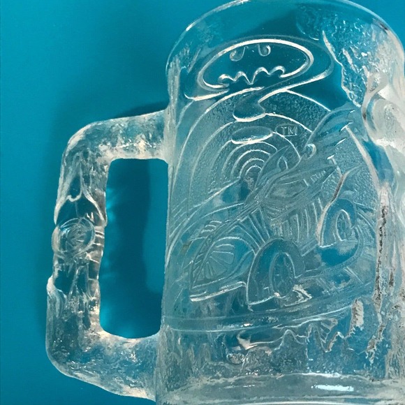VINTAGE-McDonald's Batman Forever "Robin" Glass Cup/Mug DC Comic 1995 *RARE - Picture 2 of 12